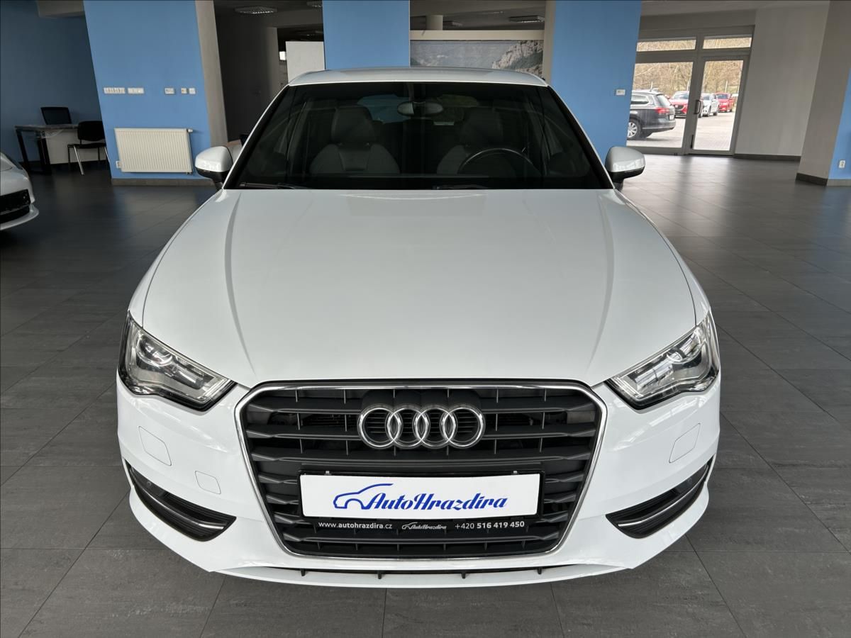 Audi A3, 2,0   TDI 110kW,S-LINE,SPORTBA - fotka 2