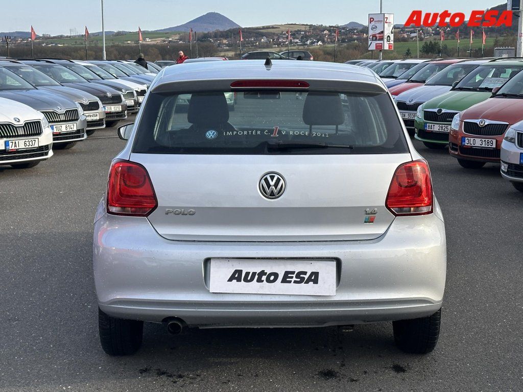 Volkswagen Polo, 1.4i,ČR,AC,+kola - fotka 5