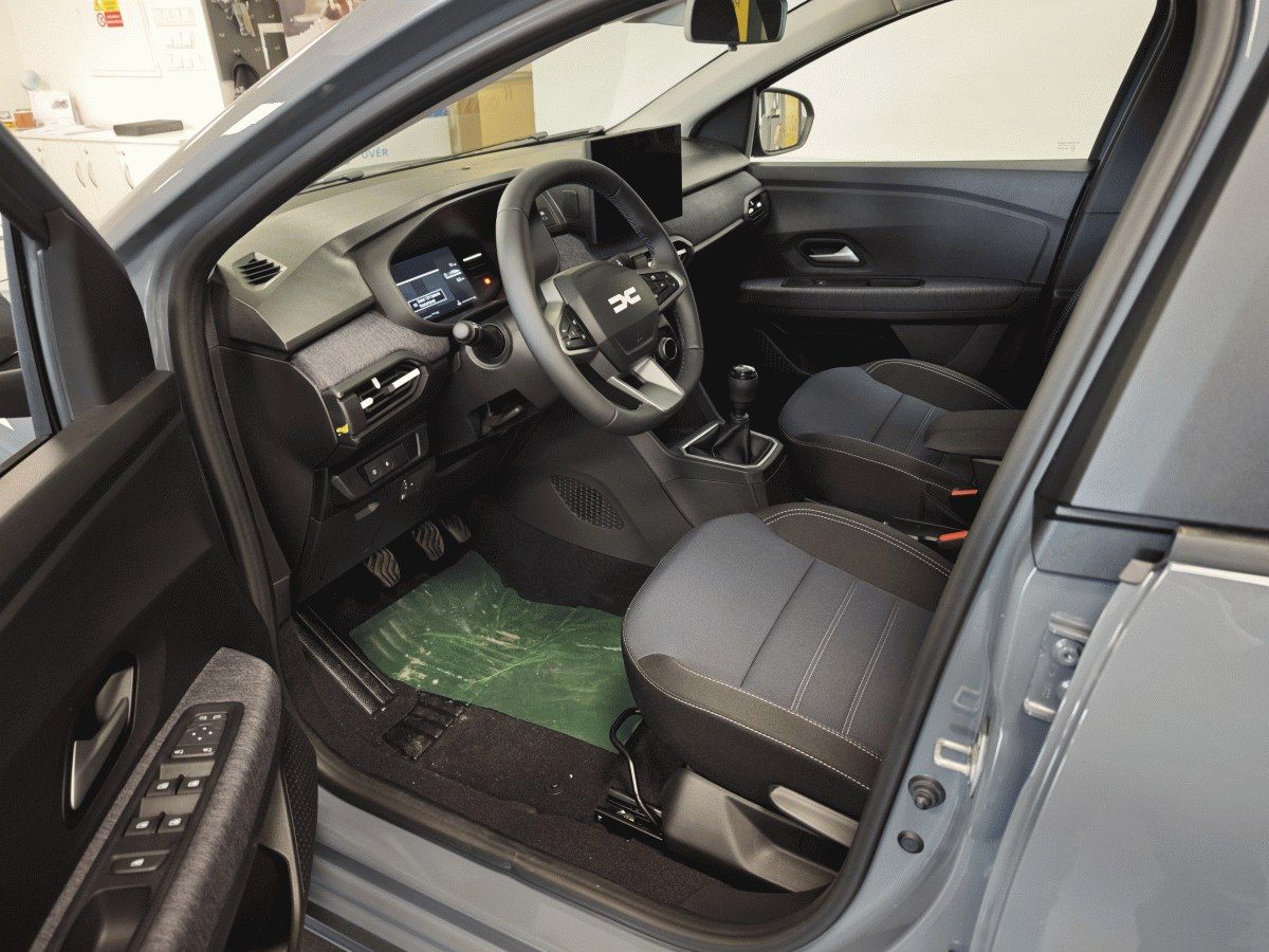 Dacia Jogger, Journey TCe 110 7 míst - fotka 5