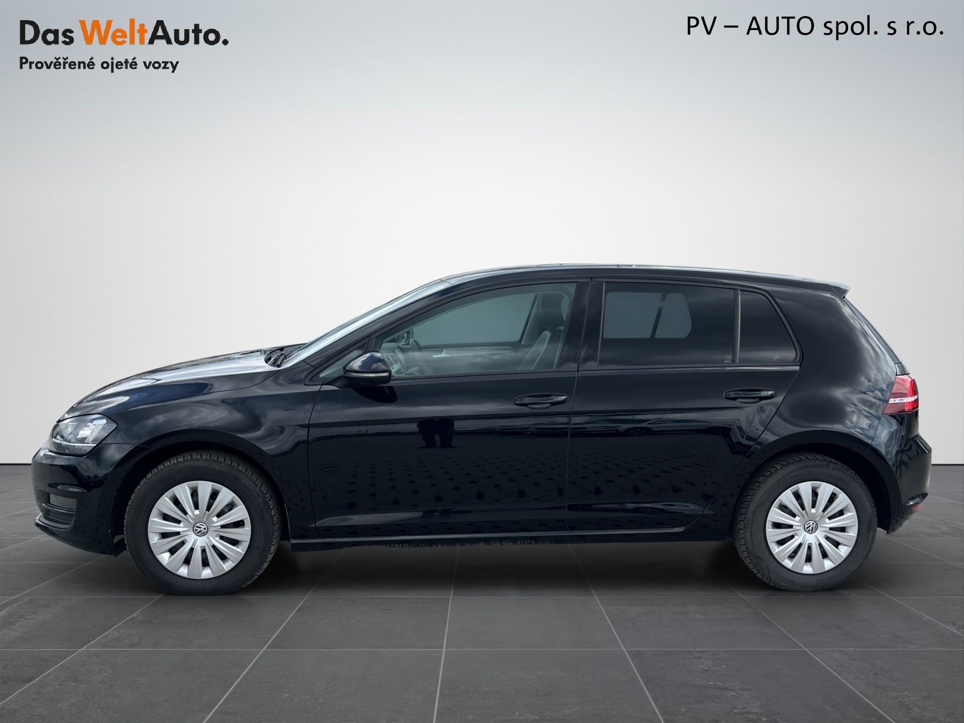 Volkswagen Golf, 1.6 TDI 77 kW Comfortline - fotka 3