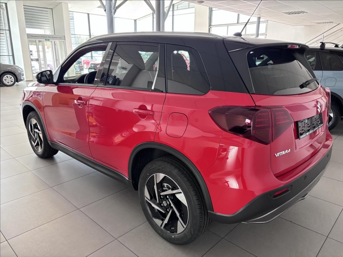 Suzuki Vitara, 1,4 BoosterJet Automat  Elegan - fotka 3