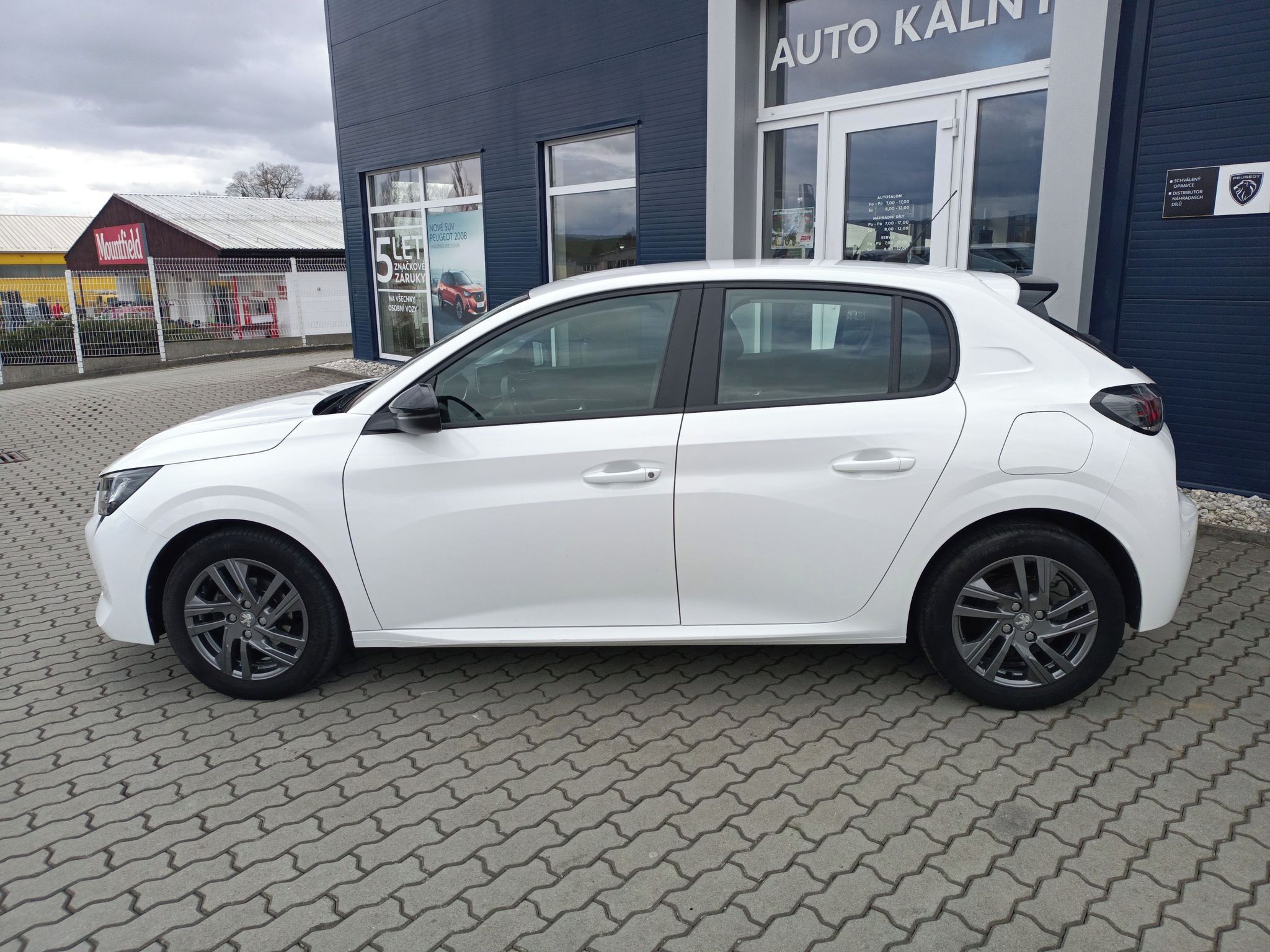 Peugeot 208, ACTIVE PACK 1.2 PT 75, MAN5 - fotka 3