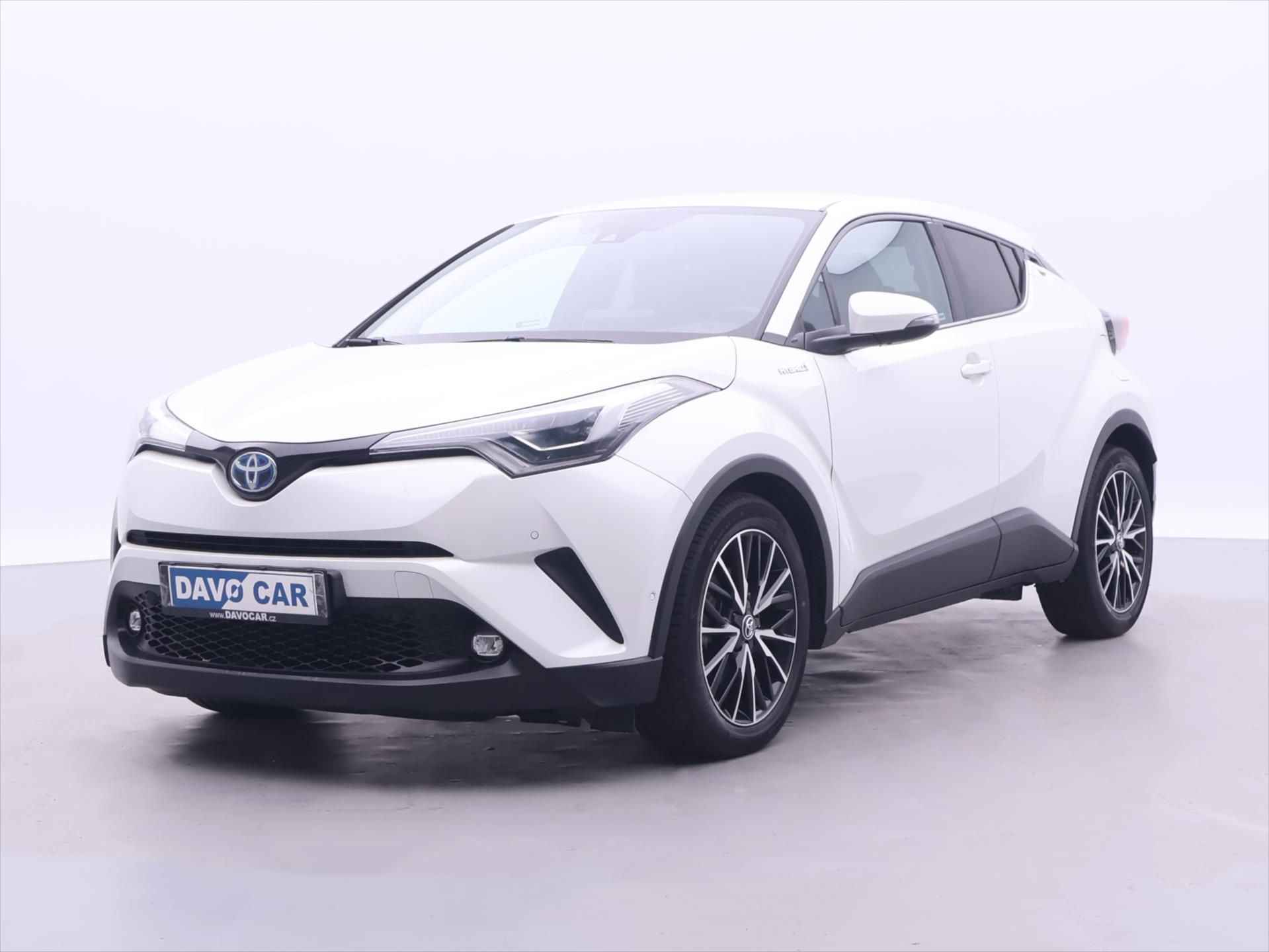 Toyota C-HR, 1,8 E-CVT Executive CZ - fotka 3