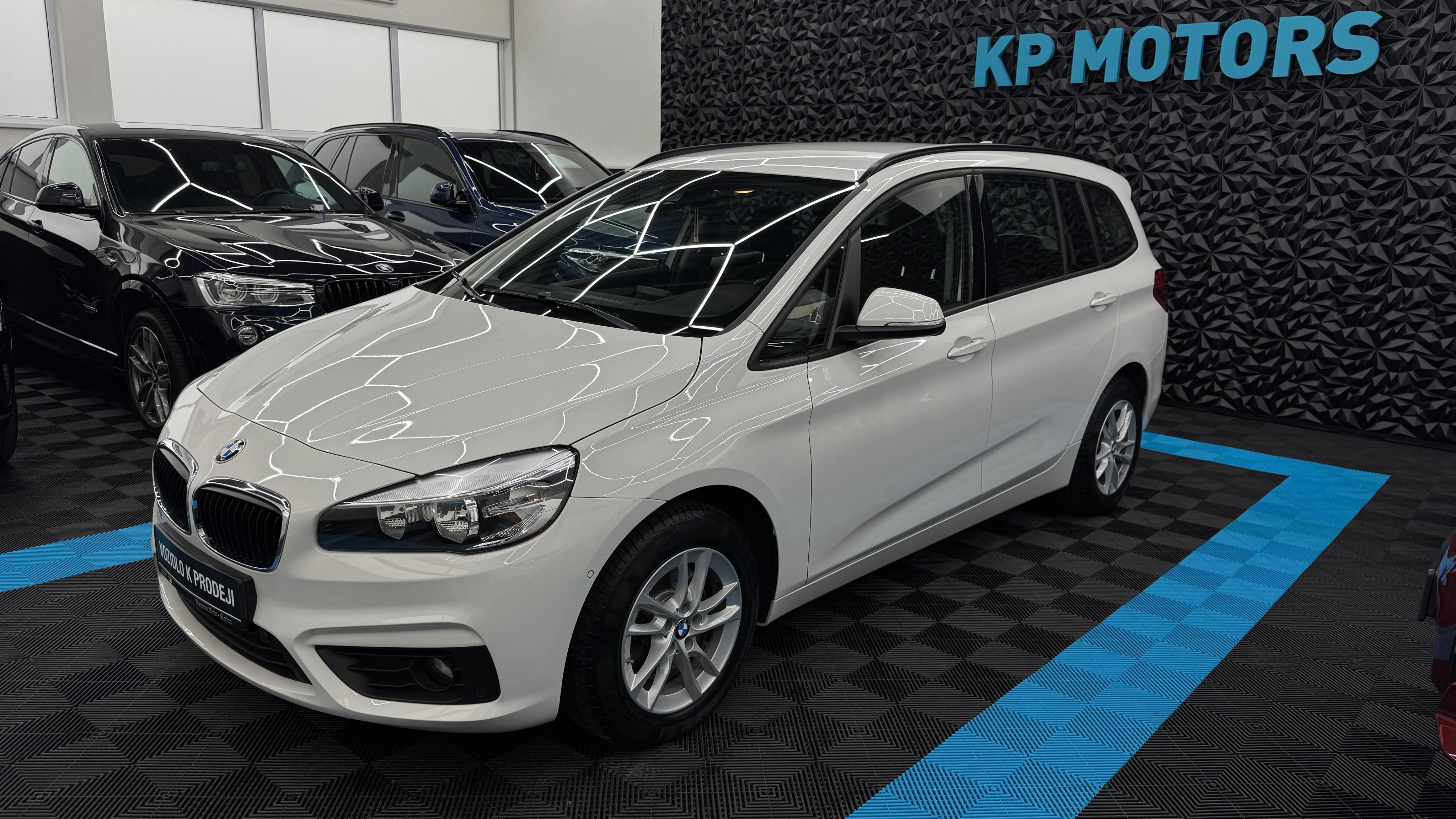 BMW Řada 2, 218i Gran Tourer,ČR,DPH,servis - fotka 2