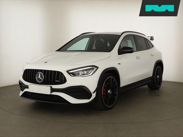 35 AMG 4MATIC, AMG line