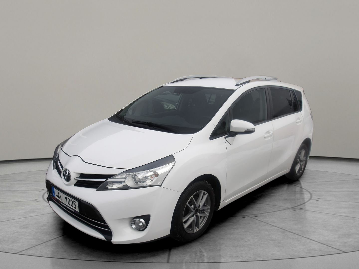 Toyota Verso, 1,6 D4D 82kW Nové v ČR! 2xkola