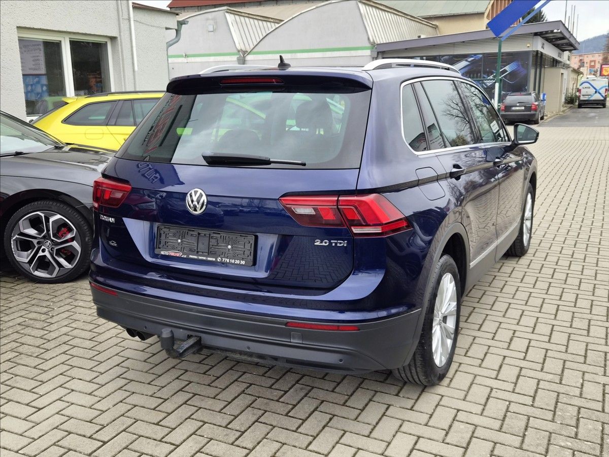 Volkswagen Tiguan, 2,0 TDi DSG HIGHLINE *NAVI*TAŽ - fotka 3