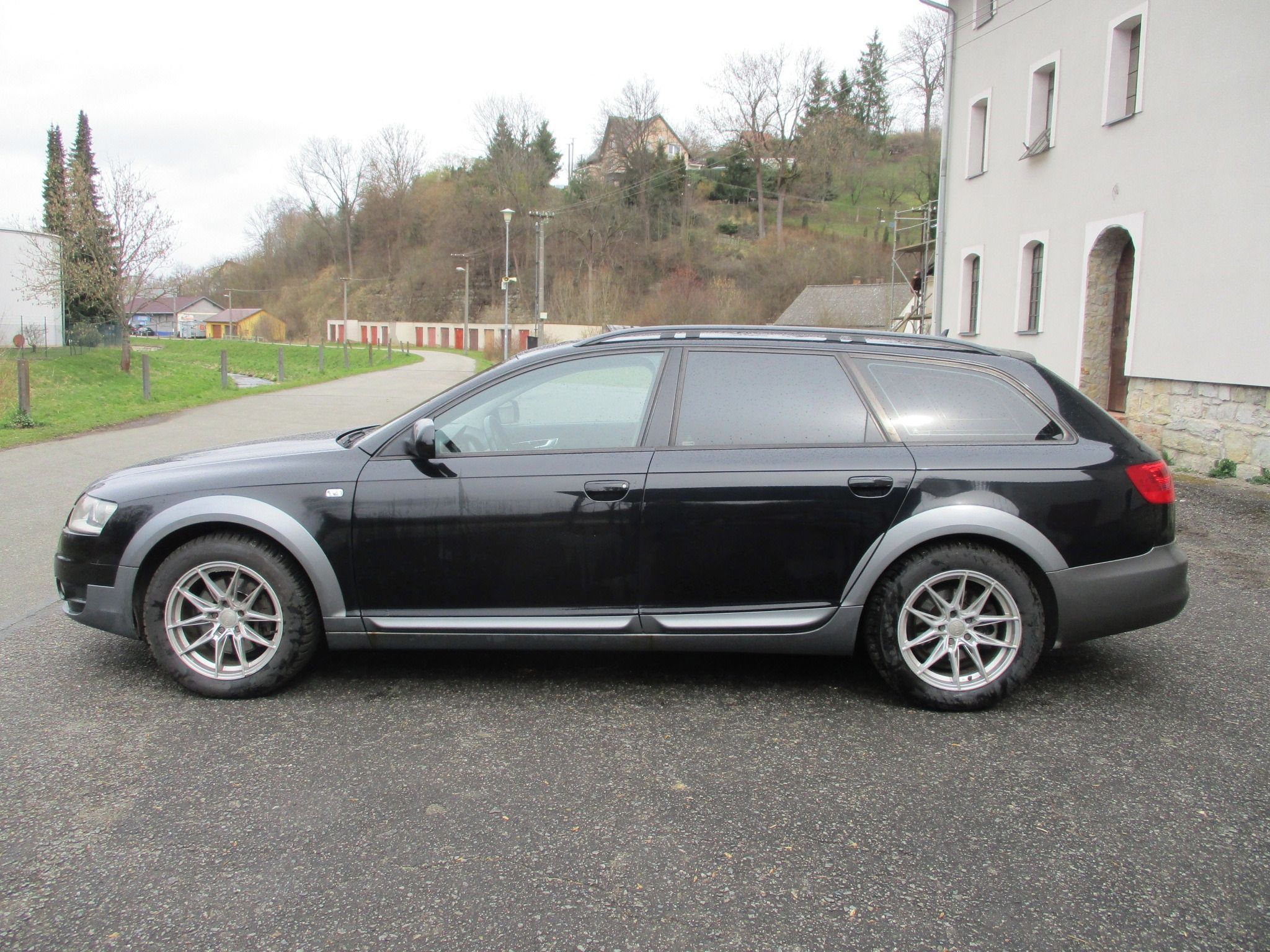 Audi A6 allroad, 3.0 TDi, 1.MAJITEL, Zachovalé - fotka 2