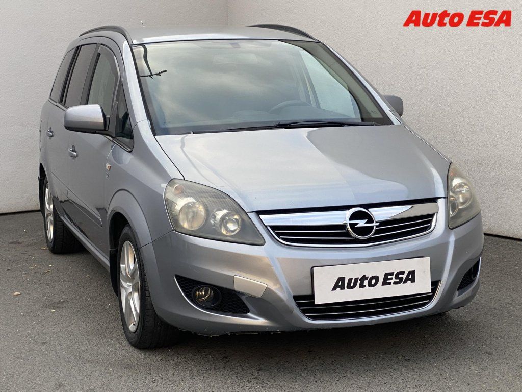 Opel Zafira, 1.7 CDTi,ČR,AC,tažné
