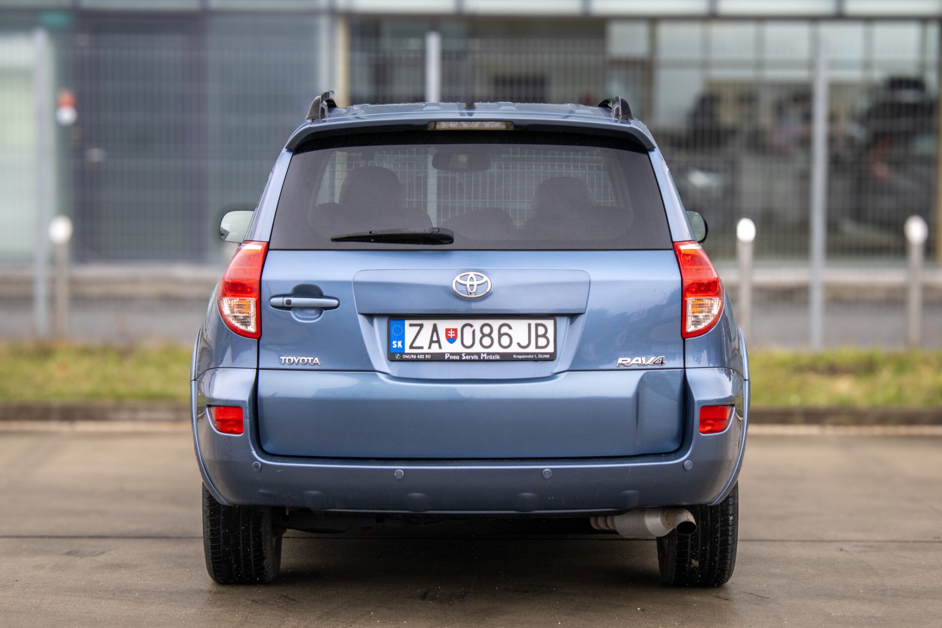 Toyota Rav4 - fotka 6