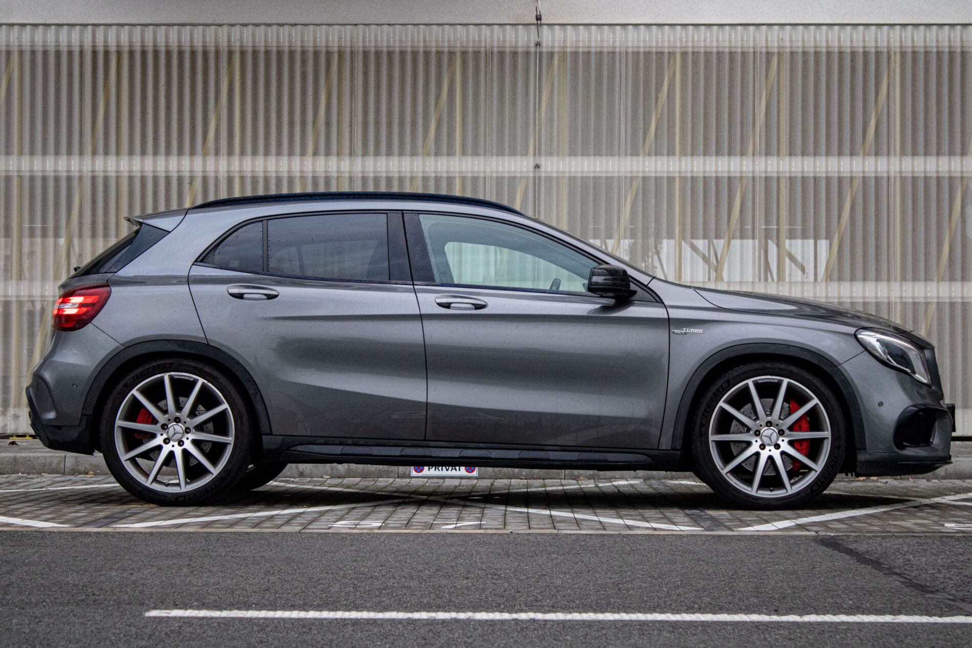 Mercedes-Benz, GLA trieda - fotka 6