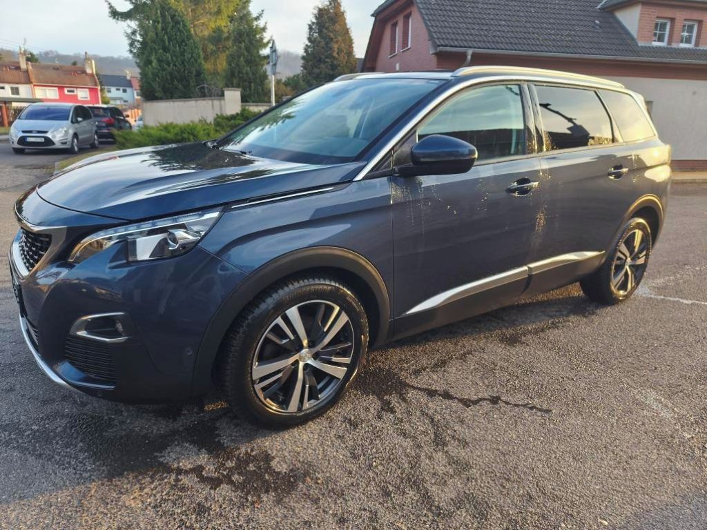 Peugeot 5008, 2,0HDI 130KW 7MÍST ZÁRUKA KM - fotka 3