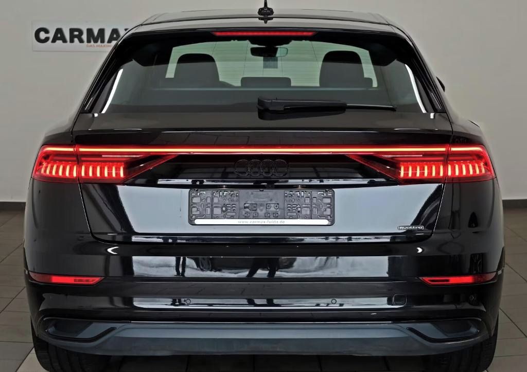 Audi Q8, 55 TFSI quattro*Kůže*Kamera* - fotka 6