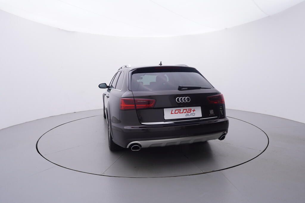 Audi A6 allroad, S-Line 3.0 TDI 235 kW - fotka 4