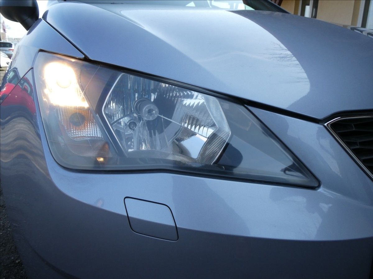 Seat Ibiza, 1,0 MPi 55kW serviska - fotka 5