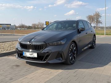 BMW 550e