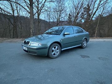 1.6 Benzin 75 kW 2001 132000km