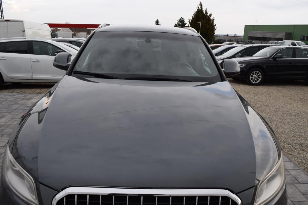 Audi Q5, 3,0 V6 180KW S-LINE AUTOMAT - fotka 3