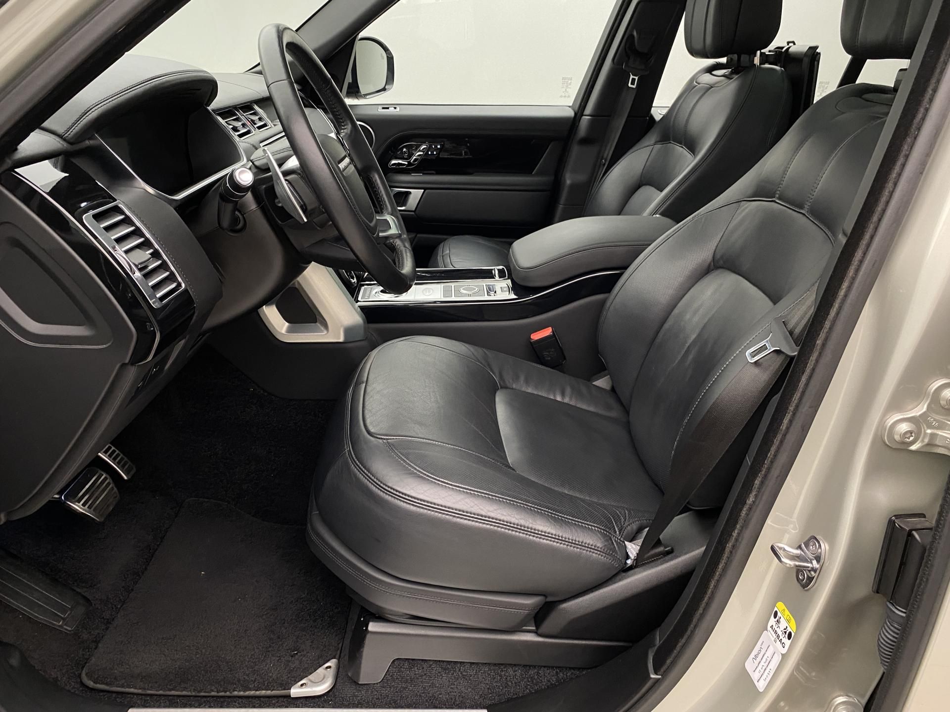 Land Rover Range Rover, 4.4 SDV8 AUTOBIOGRAPHY AWD CZ - fotka 3