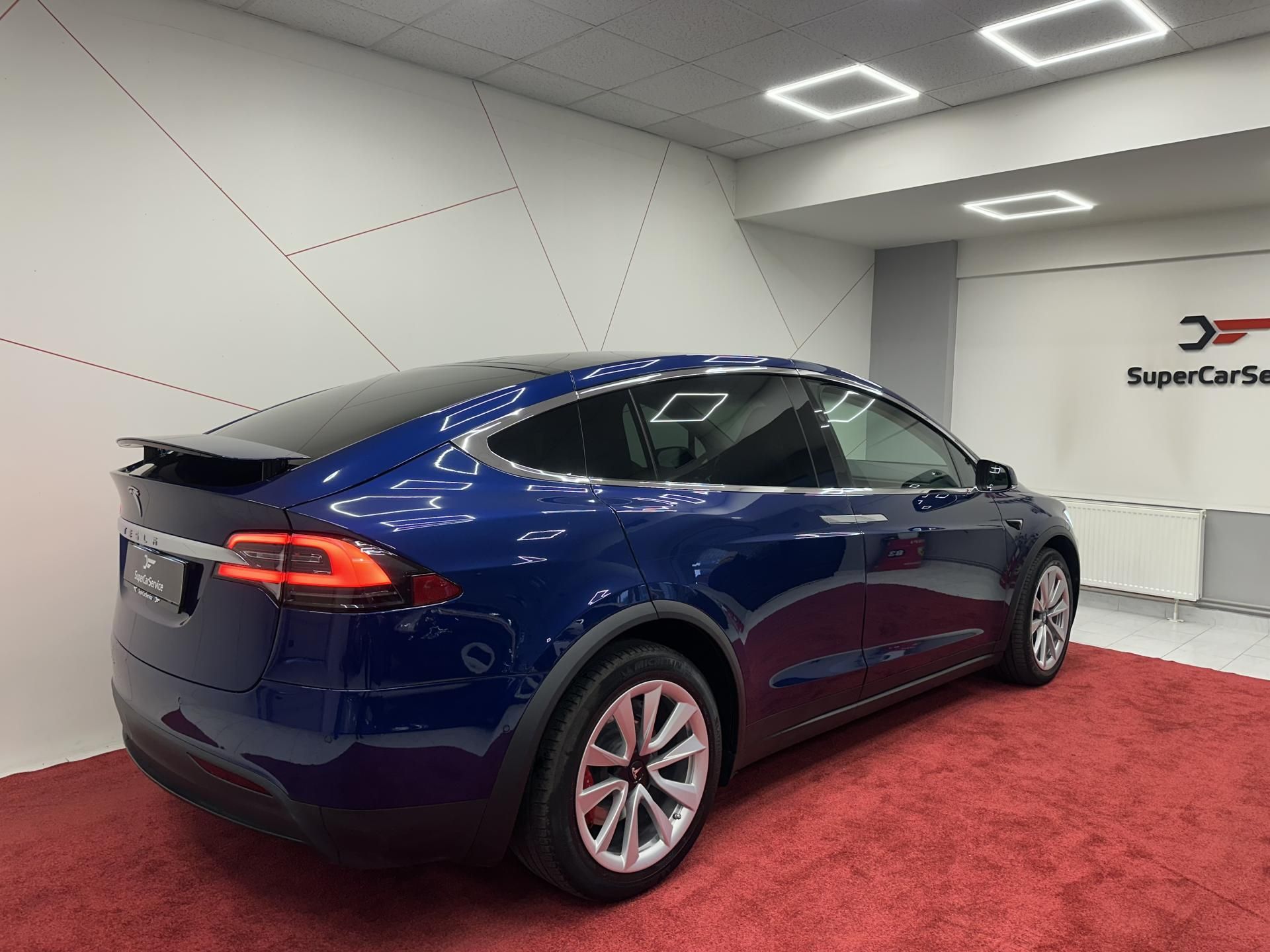 Tesla Model X, Model X P100D - fotka 4