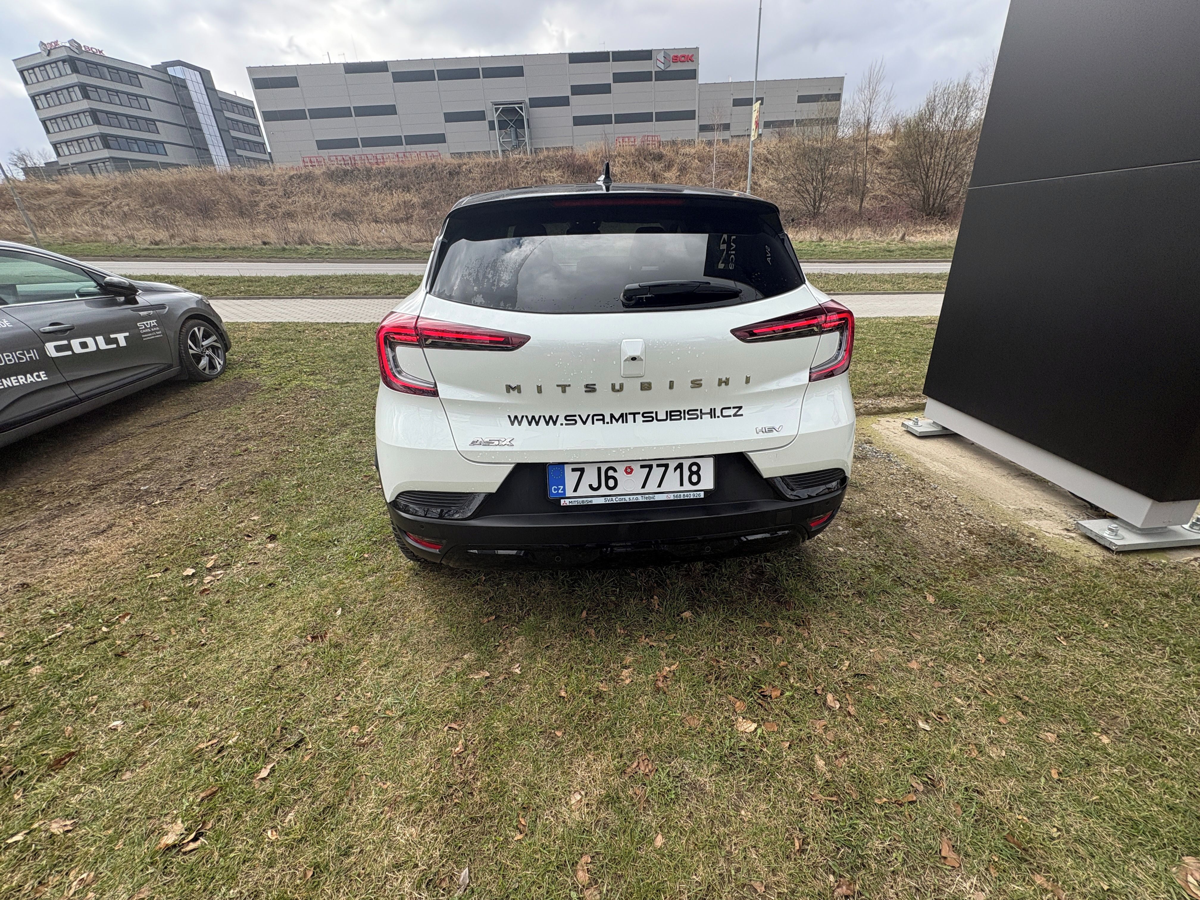 Mitsubishi ASX, ASX 1.6 HEV INSTYLE 145HP - fotka 6