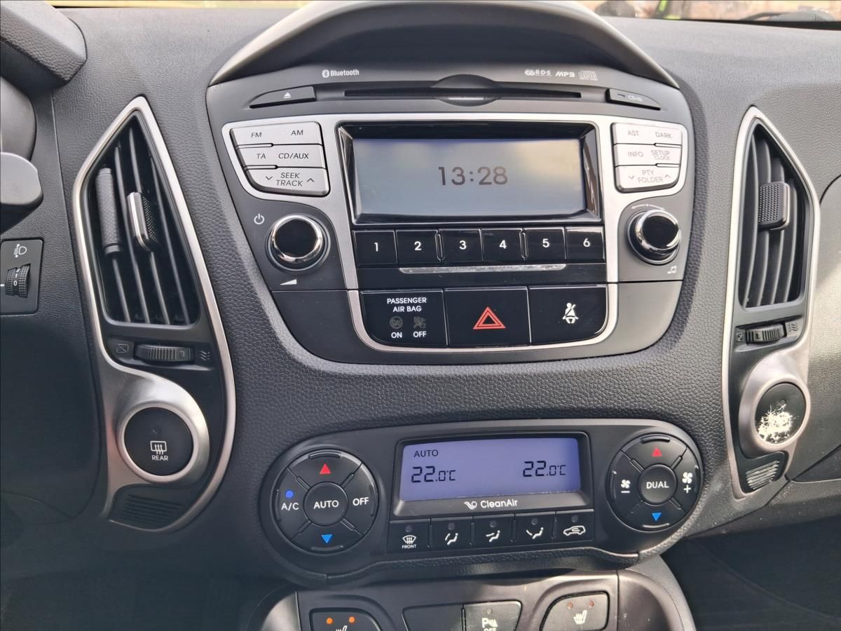 Hyundai ix35, 2,0 TRIKOLOR AWD - fotka 6