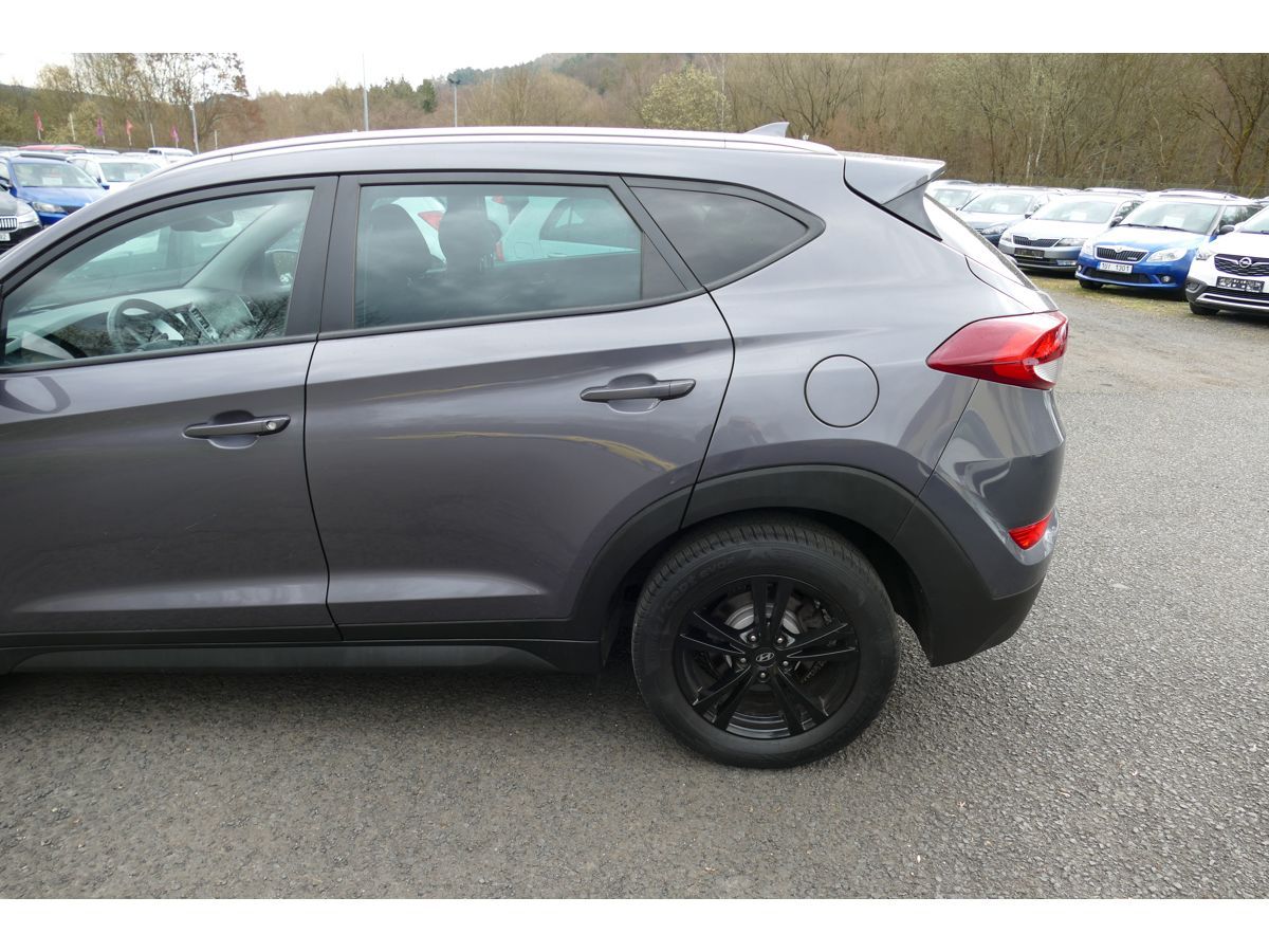 Hyundai Tucson, 1,7CRDi 85KW - fotka 6