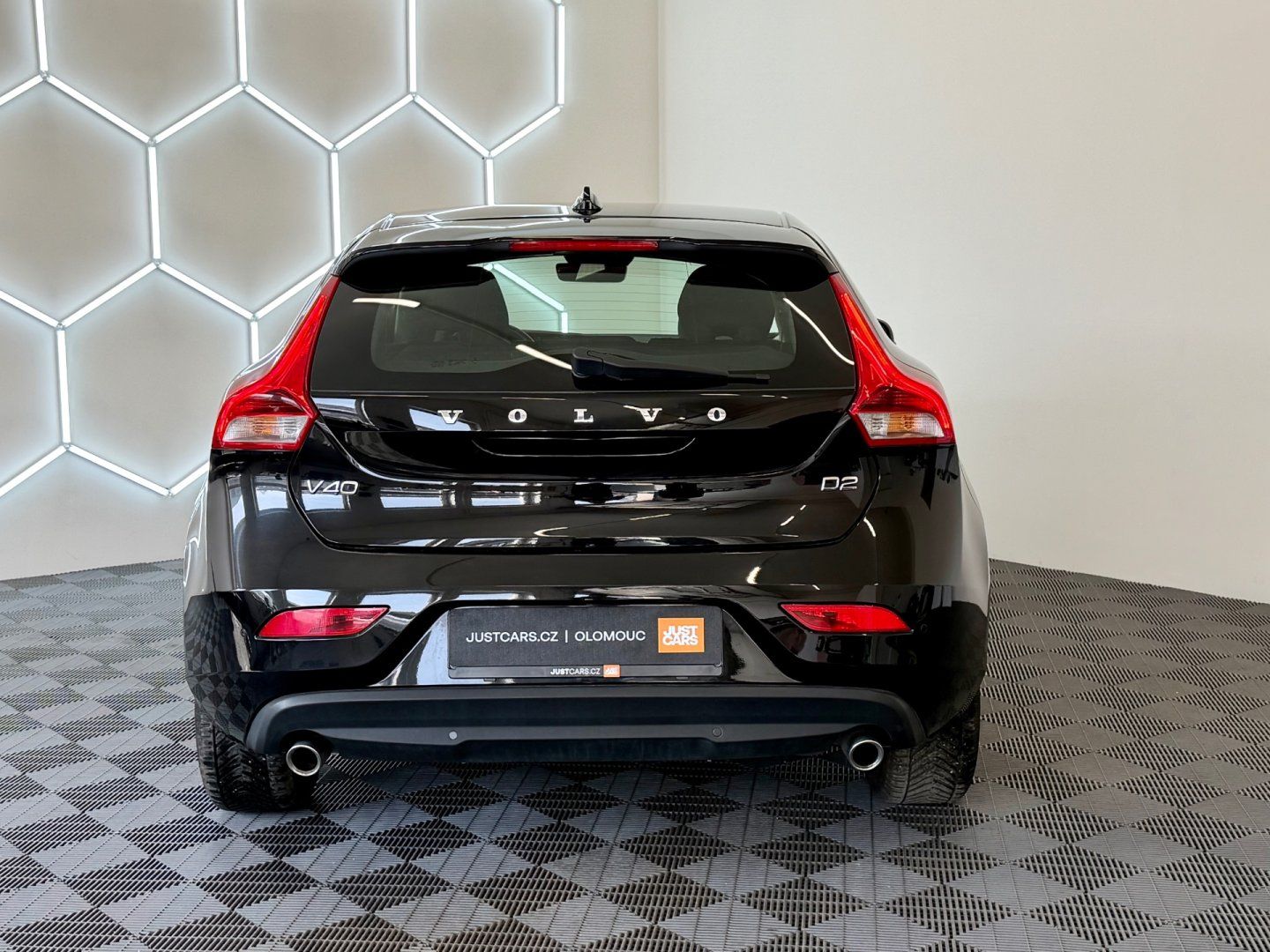 Volvo V40, 2.0 D2, 88kW, AUTOMAT - fotka 6