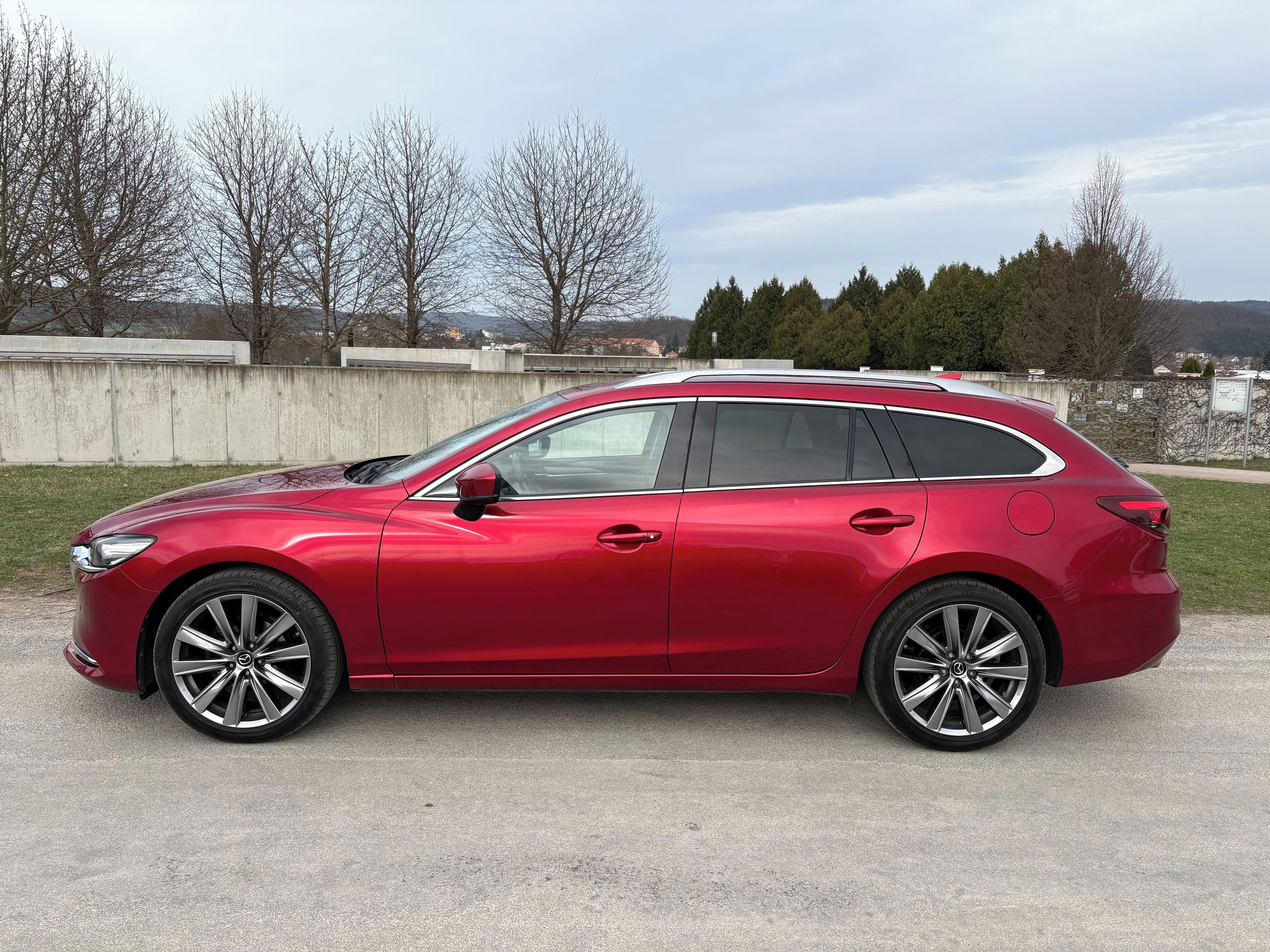 Mazda 6, 2.0SkyActiv 121kW Taž.zařízení - fotka 3