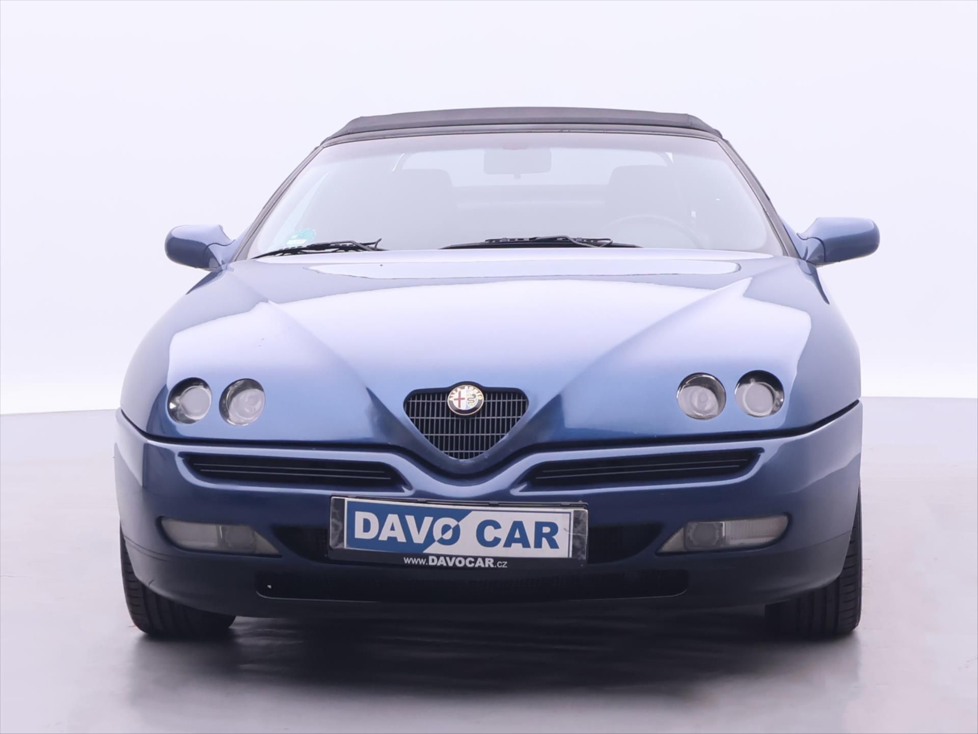 Alfa Romeo Spider, 2,0 TwinSpark 16V 110kW Klima - fotka 2