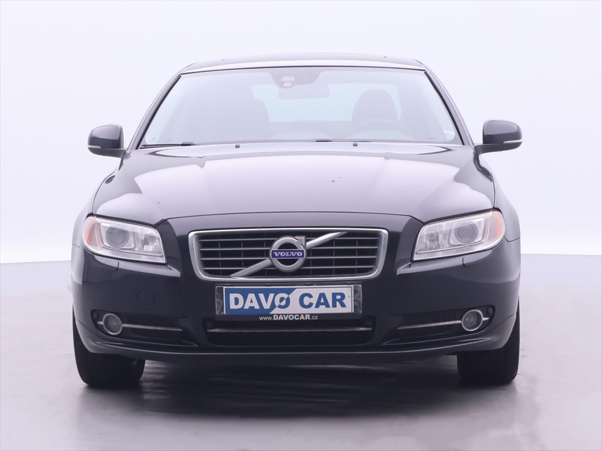 Volvo S80, 2,4 D5 158kW DPH Aut. - fotka 2