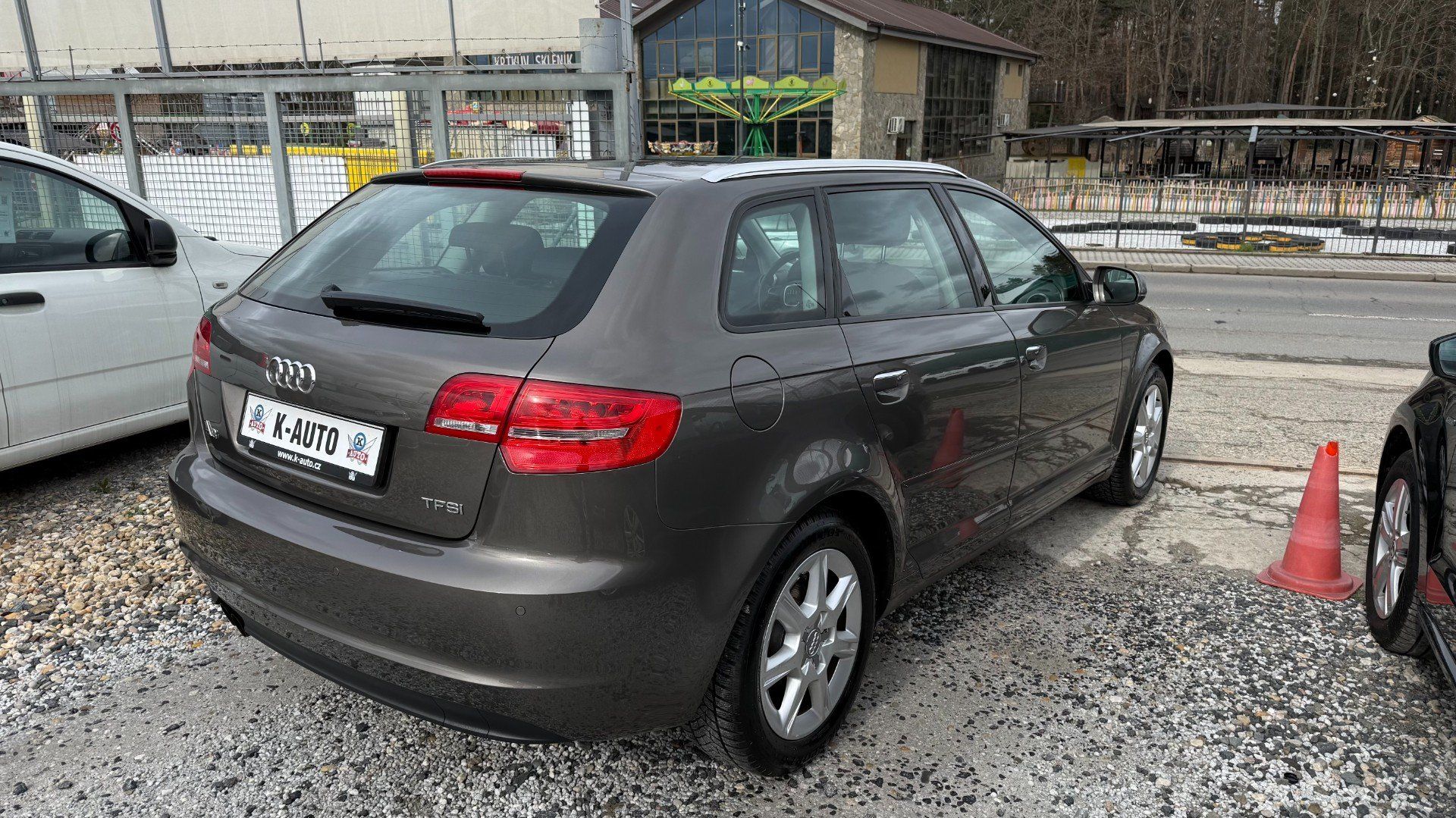 Audi A3, 1.4TFSi 92kW *A/T*Navi*Xenon* - fotka 4