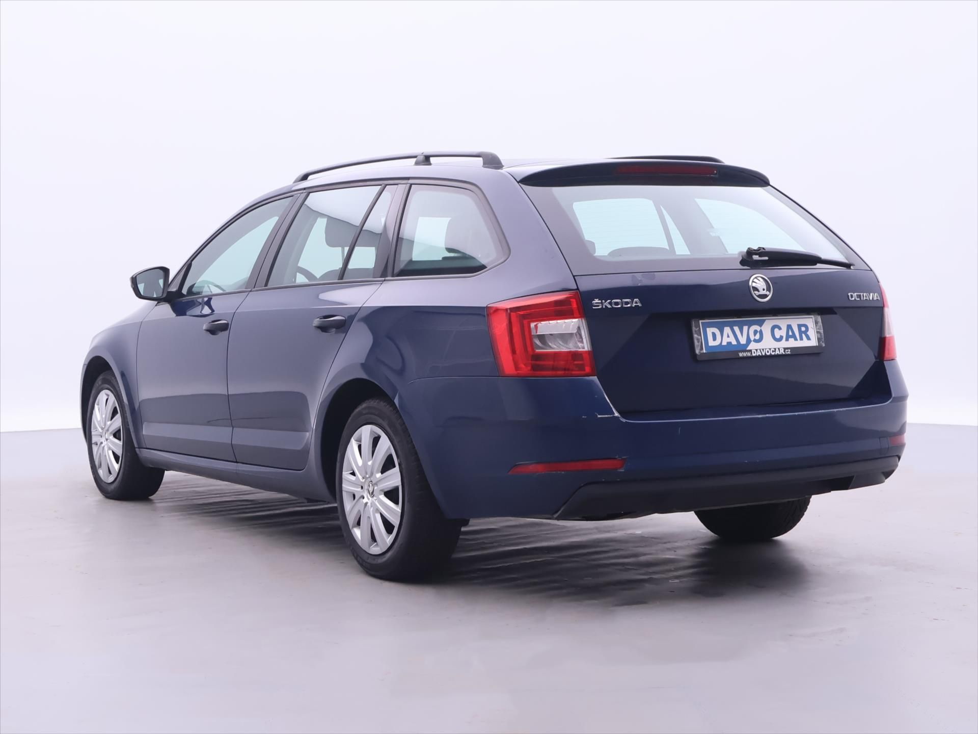 Škoda Octavia, 1,6 TDI CZ Klimatizace DPH - fotka 5