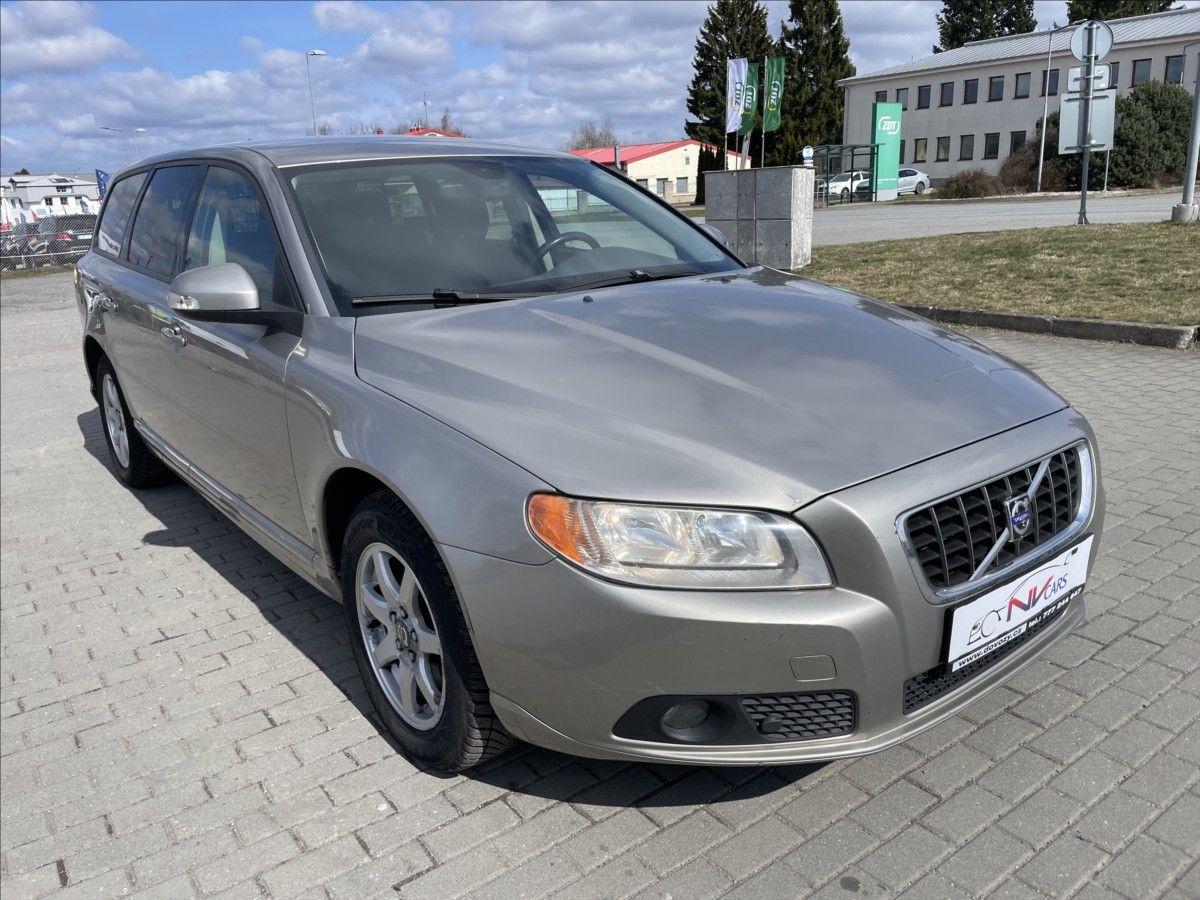 Volvo V70, 2,0 d 100kw Momentum Kinetic o - fotka 6