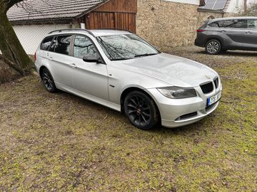 BMW, model 320 D, r.v. 2006