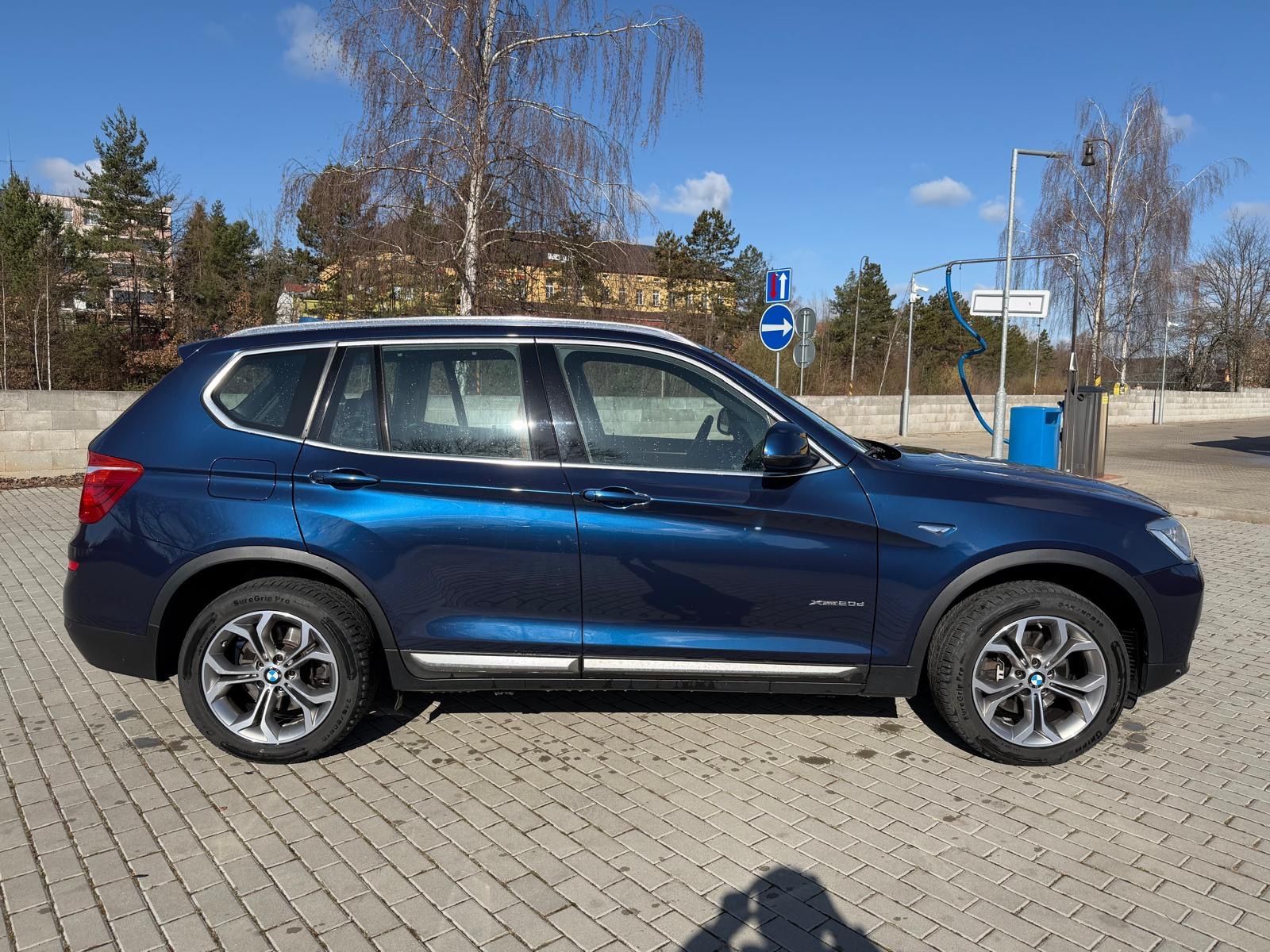 BMW X3, xDrive 20d 140 kW ČR 1. Maj - fotka 4