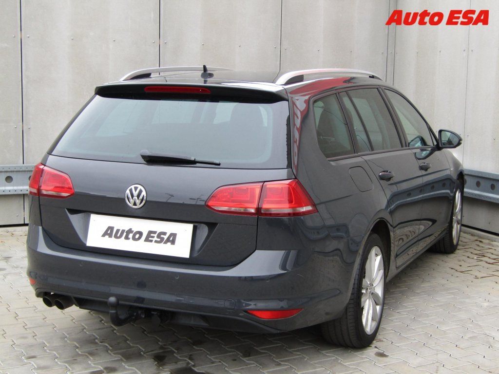 Volkswagen Golf, 2.0 TDi,Klima - fotka 4