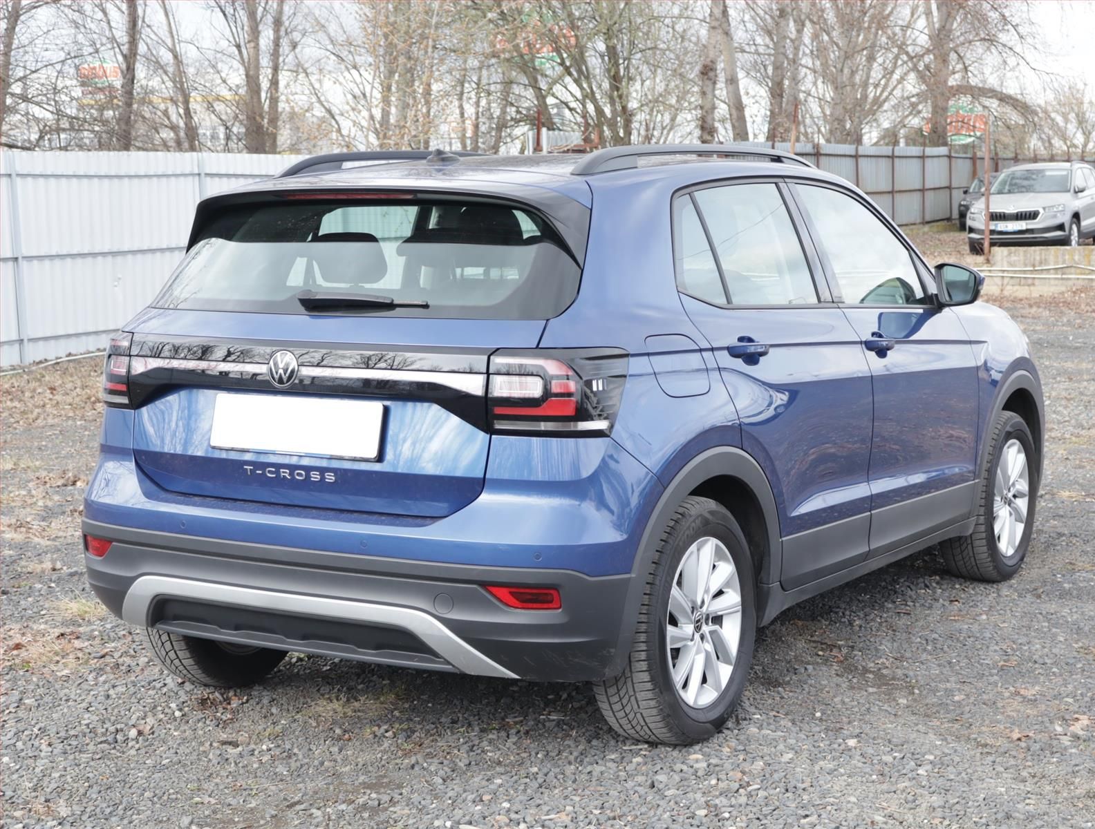 Volkswagen T-Cross, 1.0 TSI, Navi, Vyhř. sedaček - fotka 5