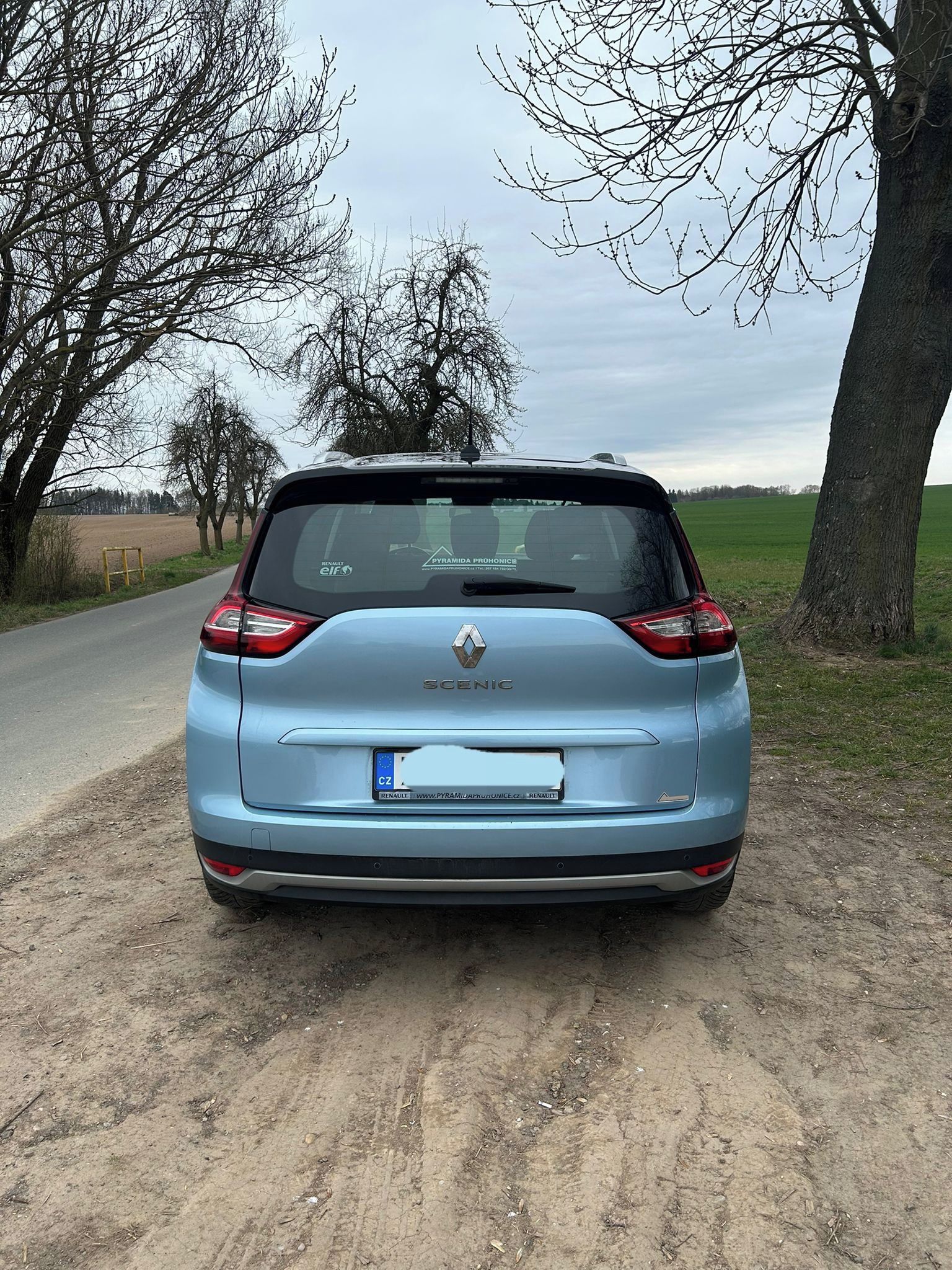 Renault Grand Scénic - fotka 4
