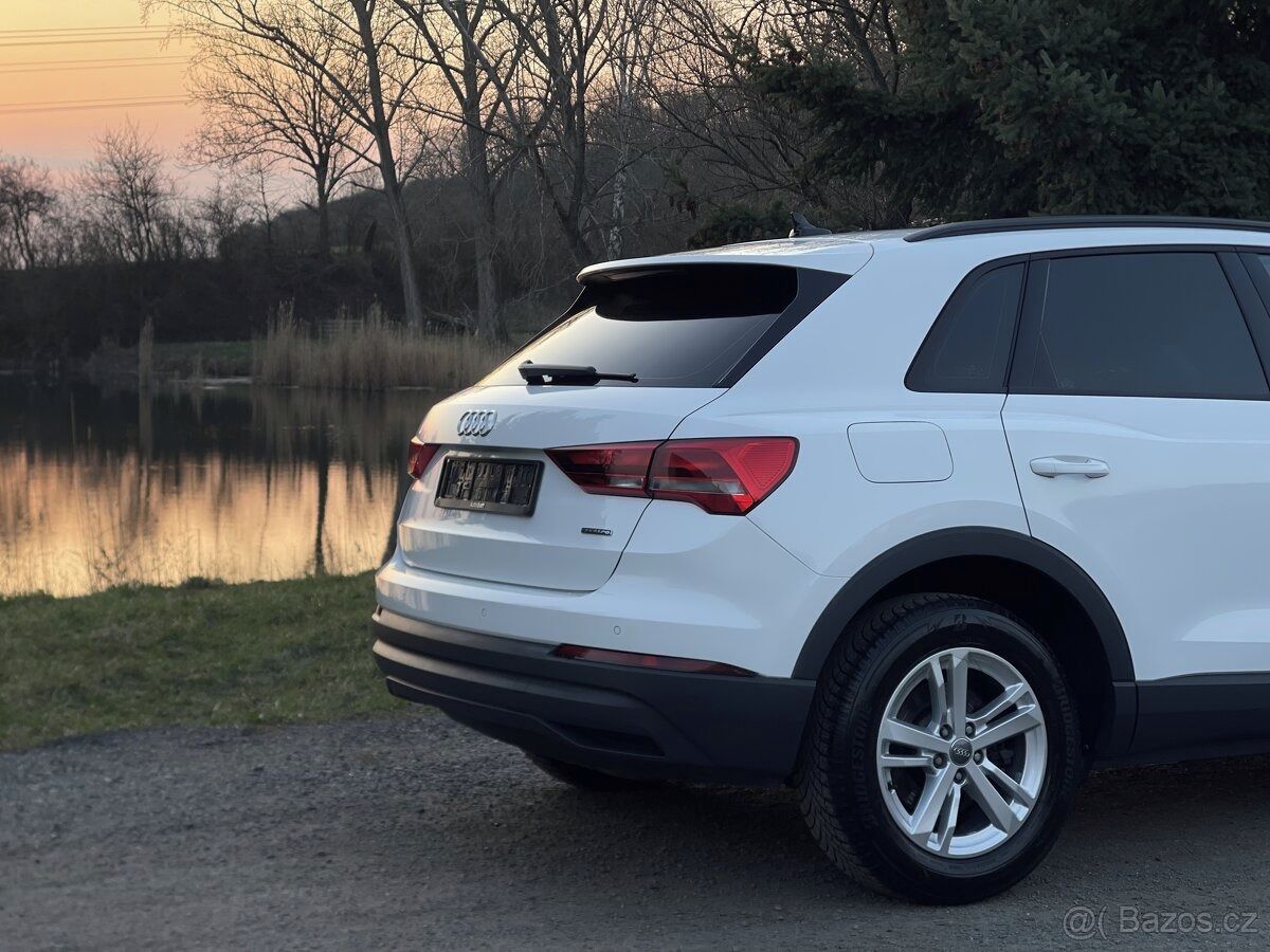 Audi Q3 - fotka 6