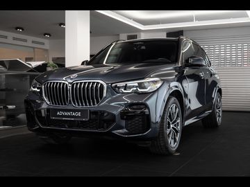 xDrive40d Vzduch/Ventilovaná/V