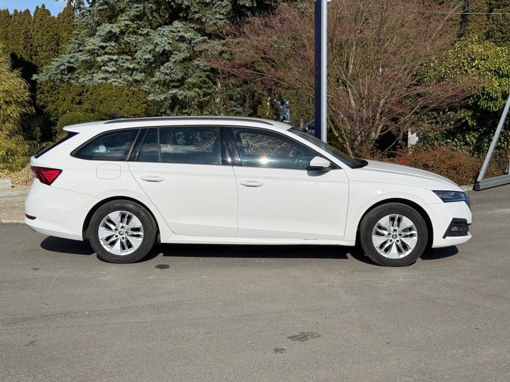 Škoda Octavia, 2,0TDi 85kW KOMBI - fotka 5