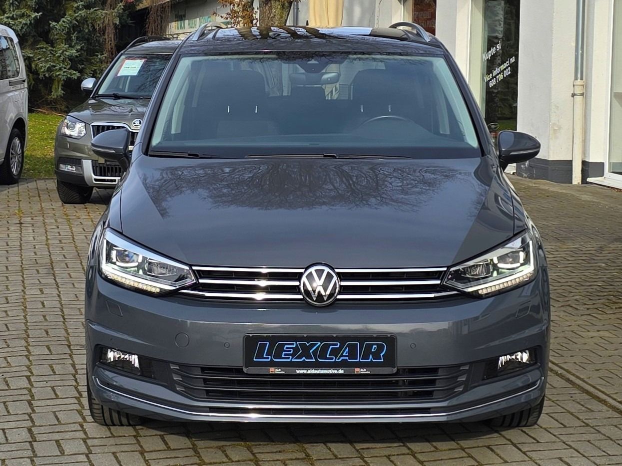 Volkswagen Touran, 2.0TDI DSG Highline 1.maj. DPH - fotka 2