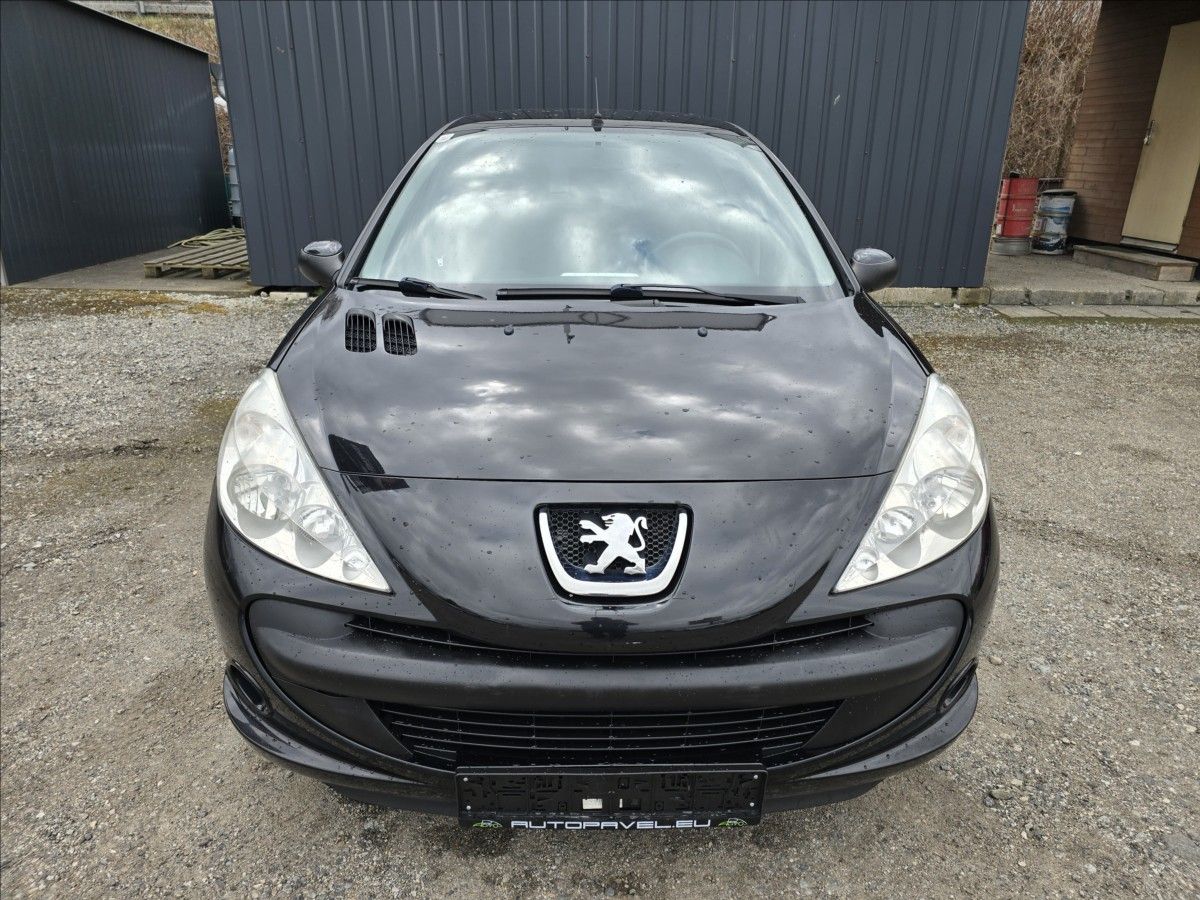 Peugeot 206, 1,1 + TRENDY - fotka 2