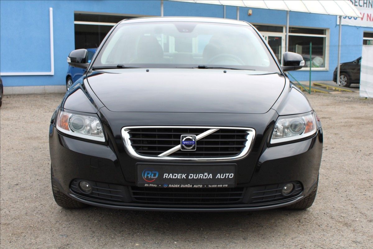 Volvo S40, 2,4 i  NOVÉ V ČR,SERVIS VOLVO - fotka 2