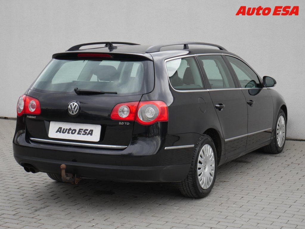 Volkswagen Passat, 2.0TDi,Bixen,navi - fotka 4