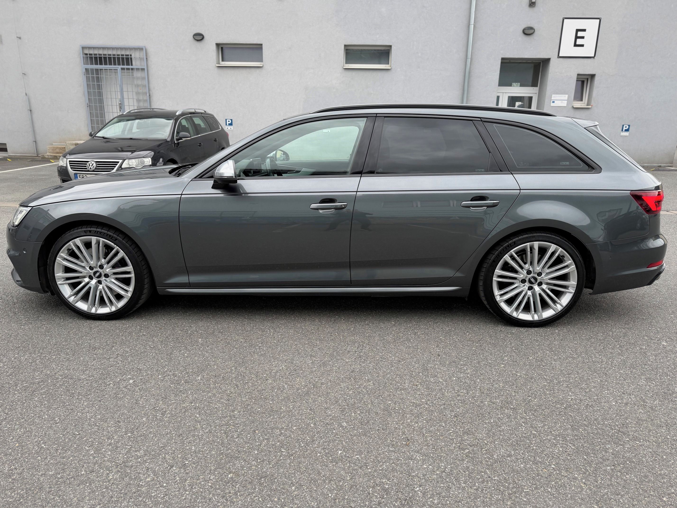 Audi S4, koup.CZ 1.maj. BSR 402PS - DPH - fotka 5