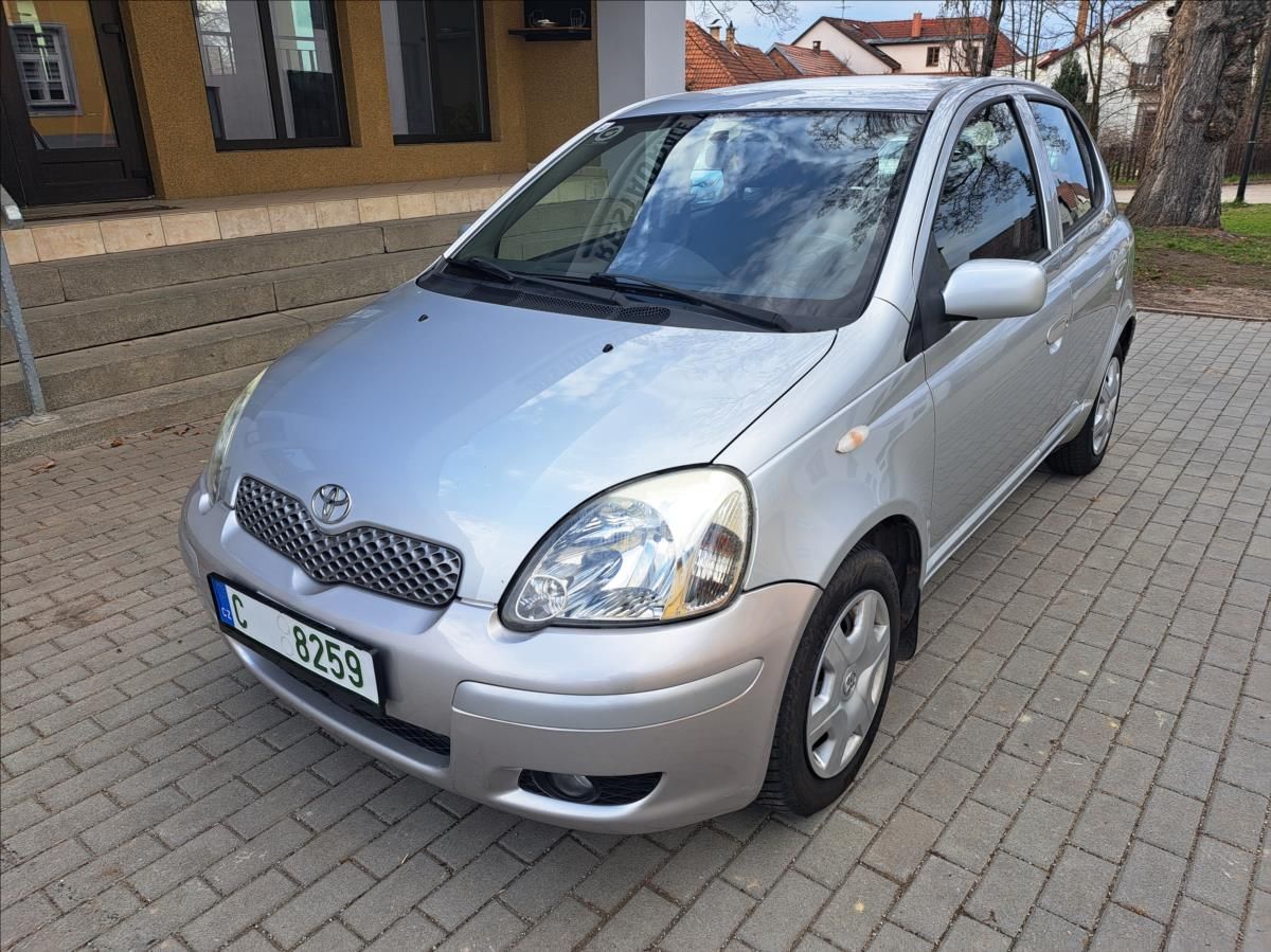 Toyota Yaris, 1,4 D-4D - fotka 4