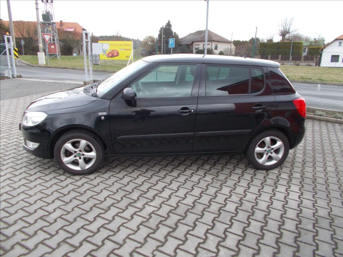 Škoda Fabia, 1,2 TSI KLIMA SERVISNÍ HISTORI - fotka 5