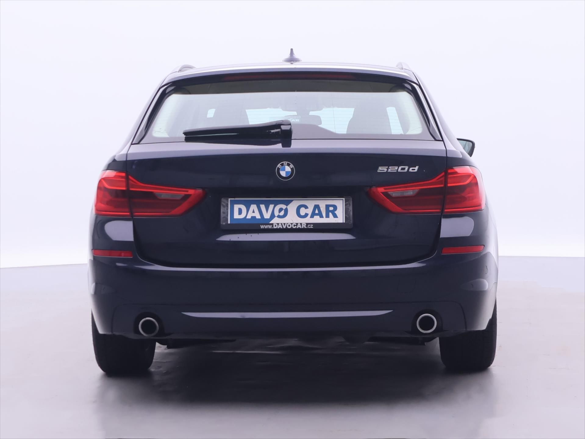BMW Řada 5, 2,0 520d Luxury Line CZ DPH - fotka 6